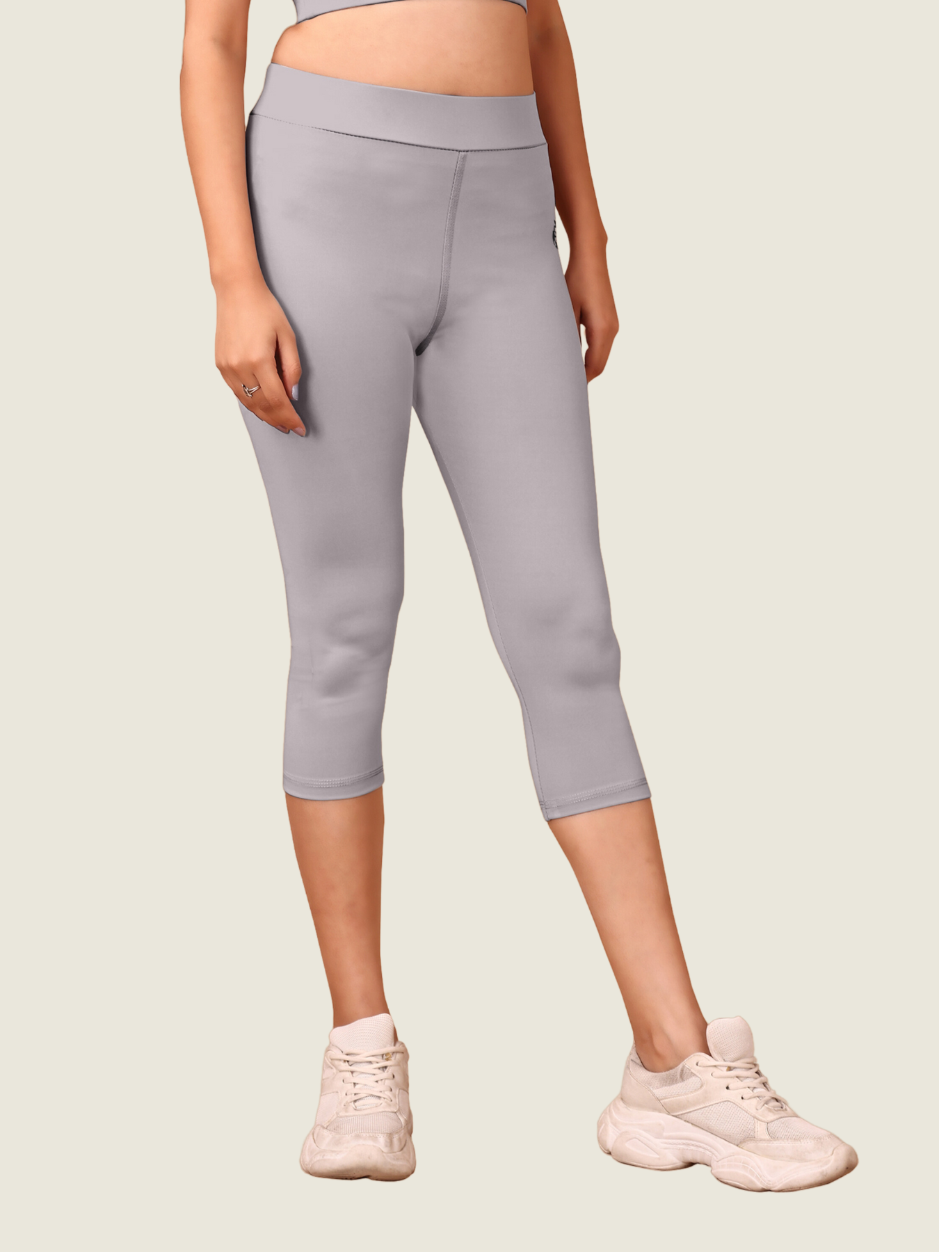 Core Crop 3/4 Leggings (Slate Grey)