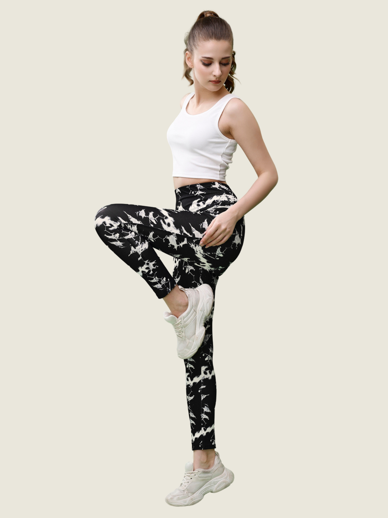 Onyx Pearl Printed Tights