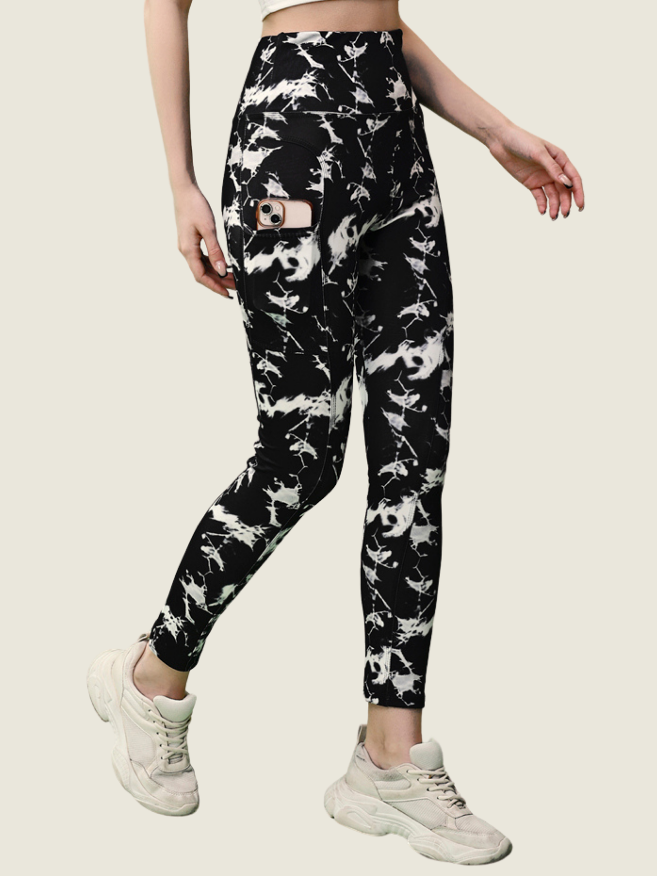 Onyx Pearl Printed Tights