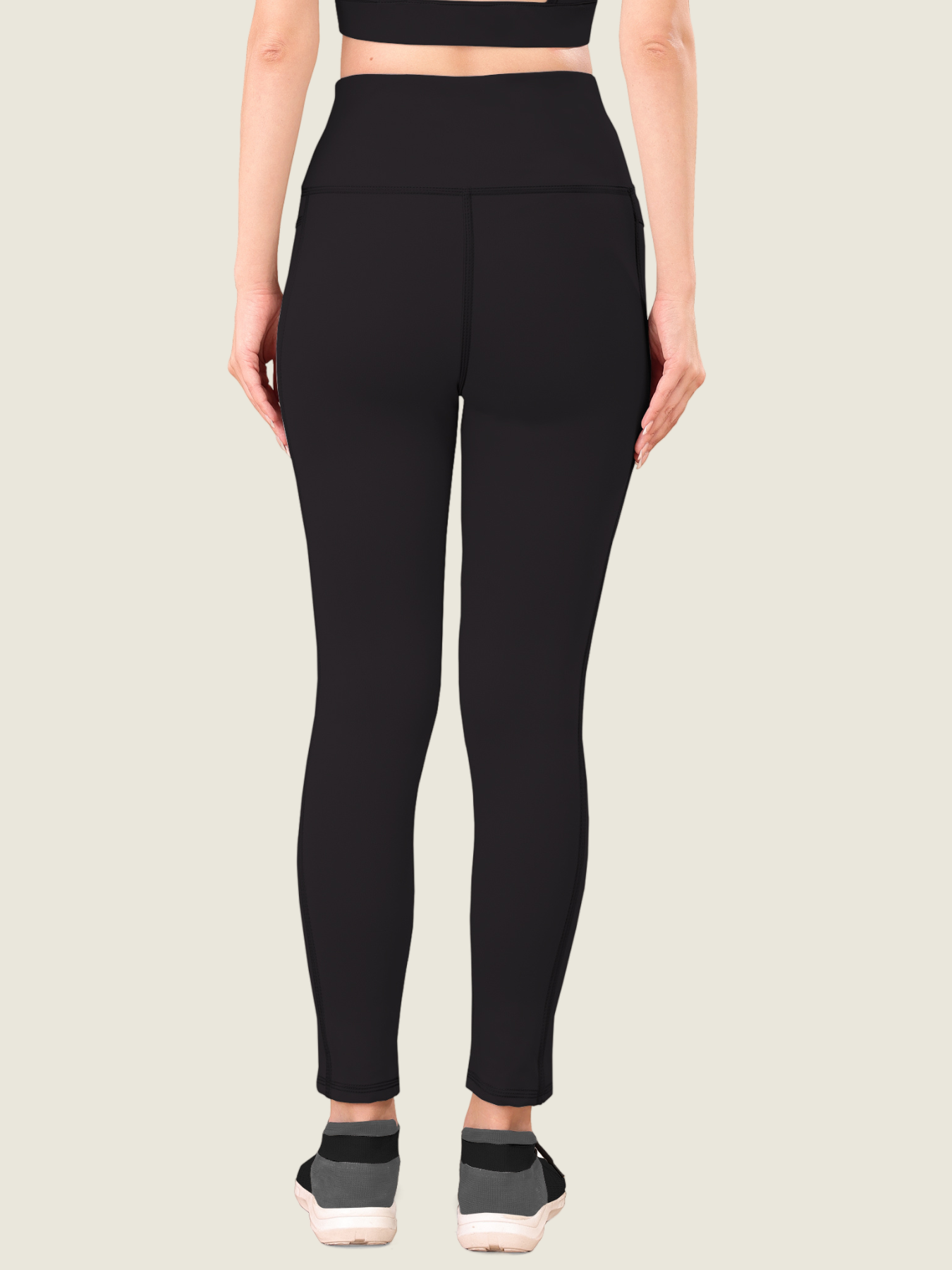 Core Fit (Jet Black)
