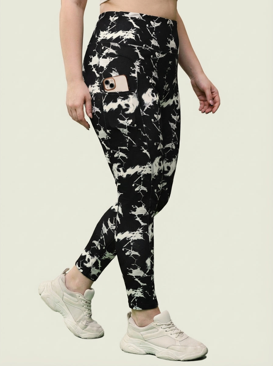 Onyx Pearl Printed Tights